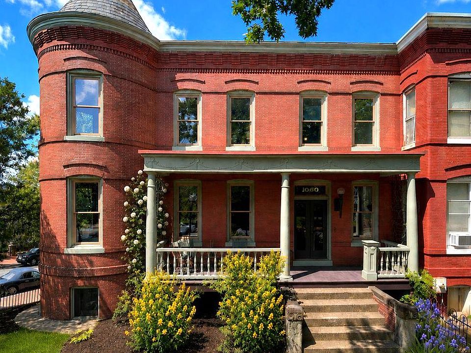 1st image of 1000 Maryland Ave NE