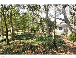 5th image of 218 62nd St