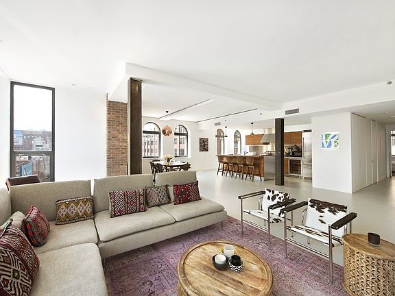 2nd image of 66 9th Ave APT 6W