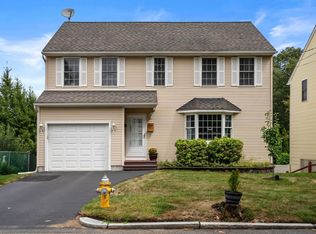 109 Appleton St, Springfield, MA 01108