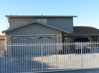 6017 Yorkshire Dr, Las Vegas, NV 89156