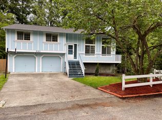 530 NW Carolyn Ln, Poulsbo, WA 98370
