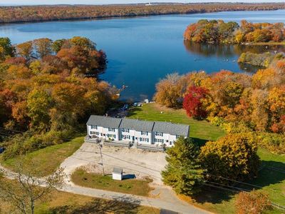 1125 Stafford Rd APT 5, Tiverton, RI, 02878