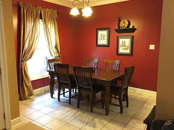 4th image of 104 Legacy Pointe Dr
