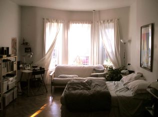 25 E 10th St, Brooklyn, NY 11218