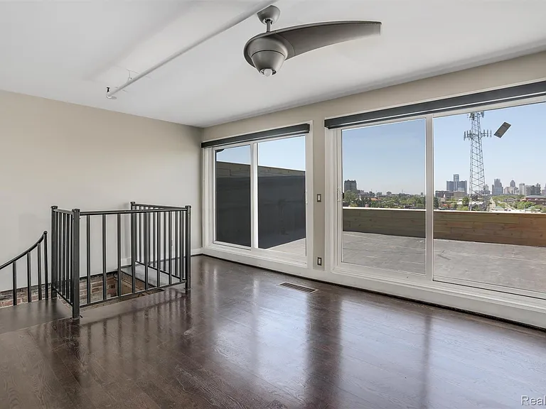 6533 E Jefferson Ave #413W — Photo 26