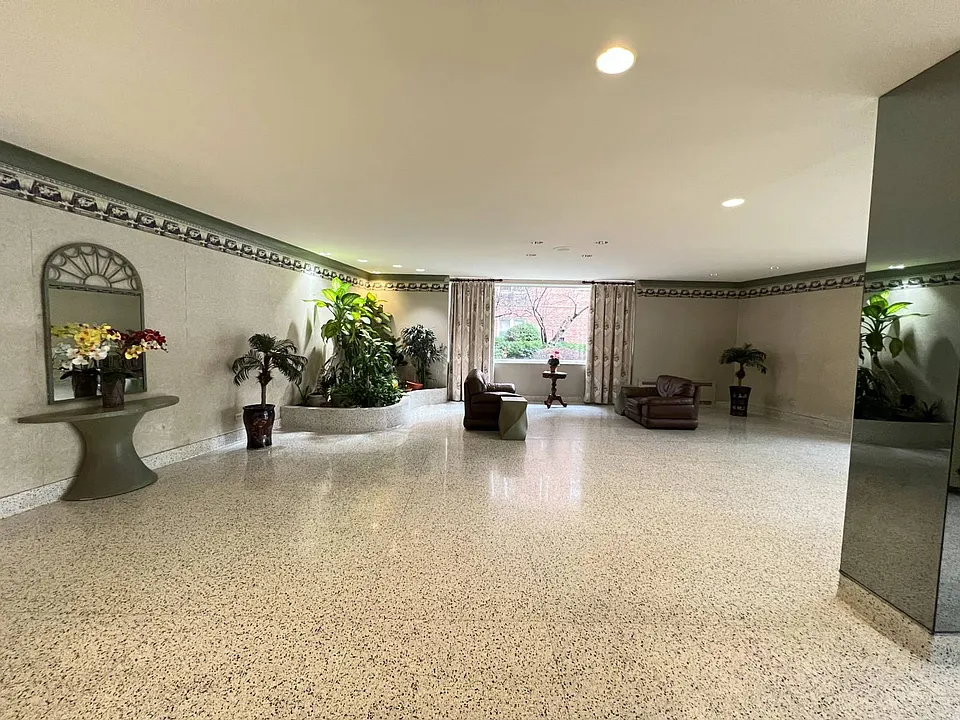 42-65 Kissena Blvd #503