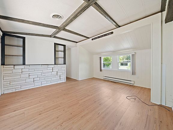 2nd image of 6 Northway