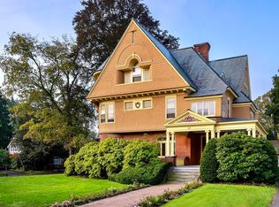 222 Elm St #A, Northampton, MA 01060