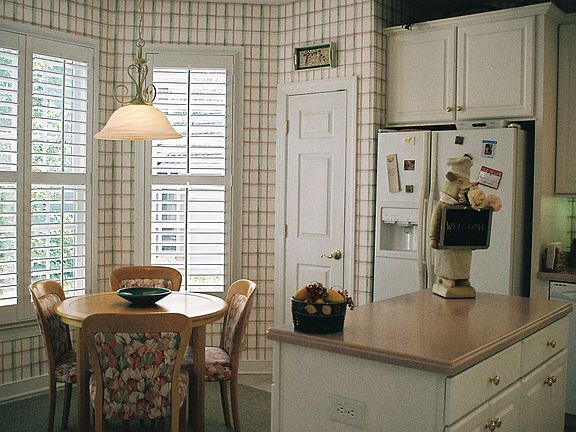 Breakfast Room