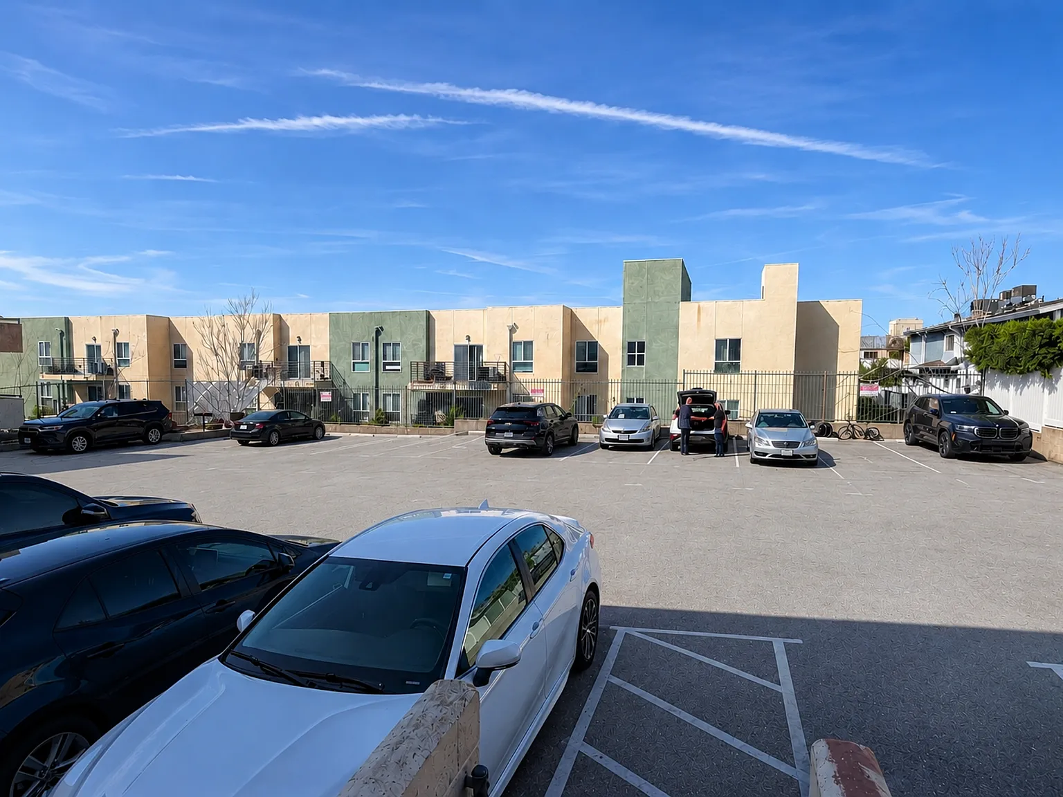 Pinewood Property — Photo 4