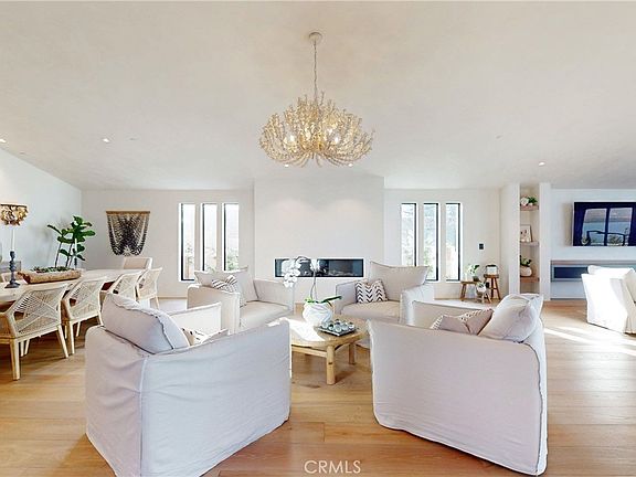 3rd image of 670 Santa Lucia Ave