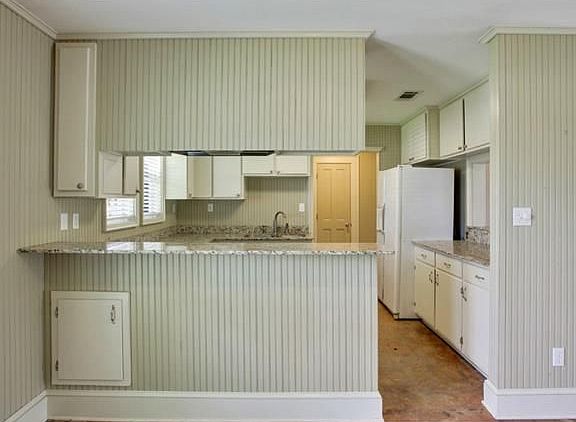 4th image of 107 Eden Isles Blvd