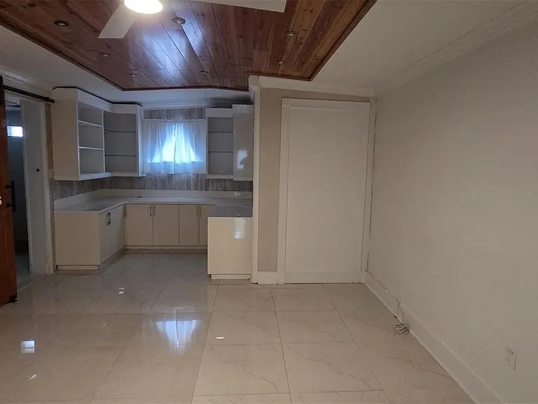1310 N 70th Way #1 — Photo 10