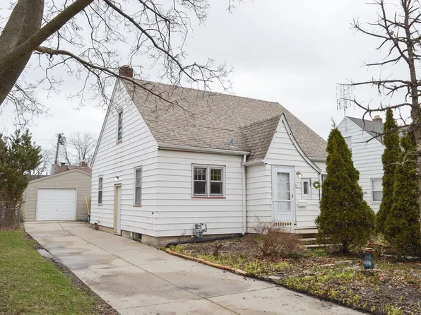 5623 35th Ave, Kenosha, WI 53144
