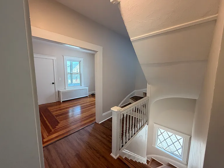 25 Warner St #3 — Photo 7
