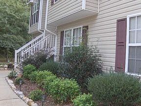 3rd image of 50 Orchard Hills Ct