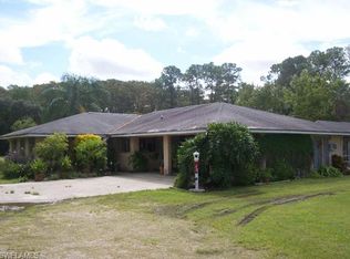 1087 Blueberry Ln, Labelle, FL 33935