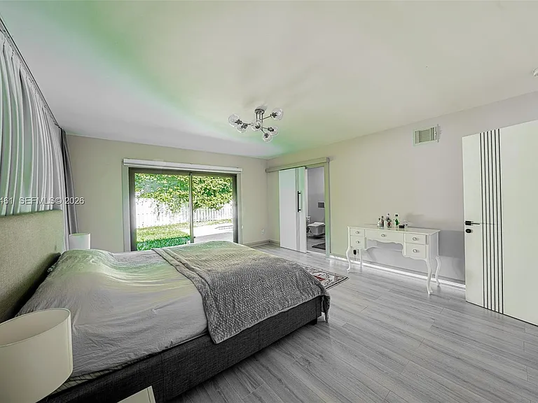 1221 W Camino Real — Photo 16