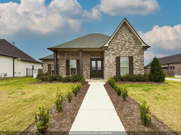 389 Tulip Dr, Houma, LA 70360