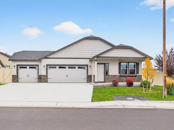 911 Bing St, Grandview, WA 98930