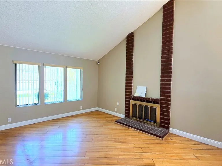 21355 Chirping Sparrow Rd — Photo 10