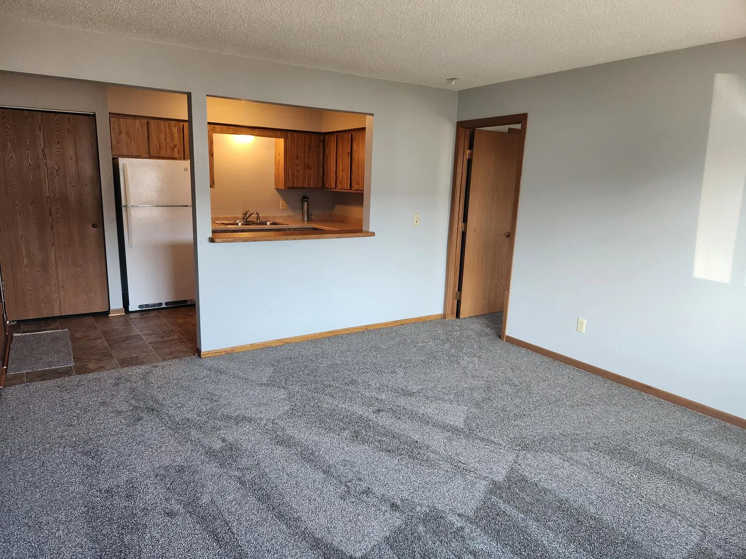 1 bed, 500 sqft, $850 — Photo 3