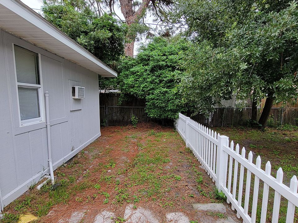 1st image of 905 East Ave