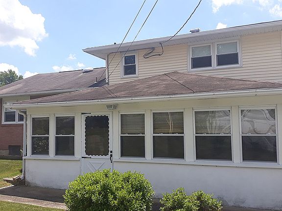 3rd image of 2647 Heritage Farm Dr