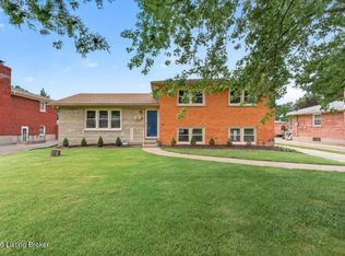 3722 Downing Way, Louisville, KY 40218