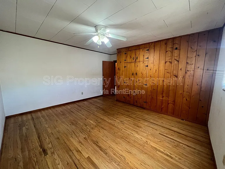 10222 McClemont Ave — Photo 8