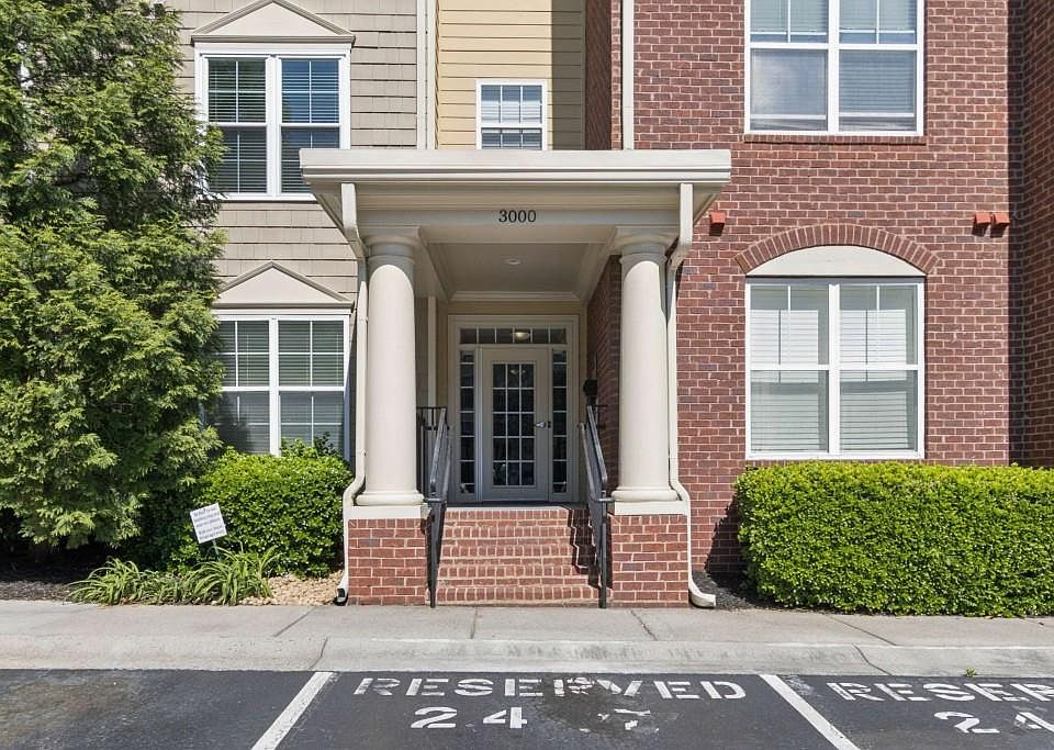 1st image of 3150 Woodwalk Dr SE Unit 3201