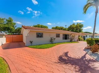 9875 SW 26th Ter, Miami, FL 33165