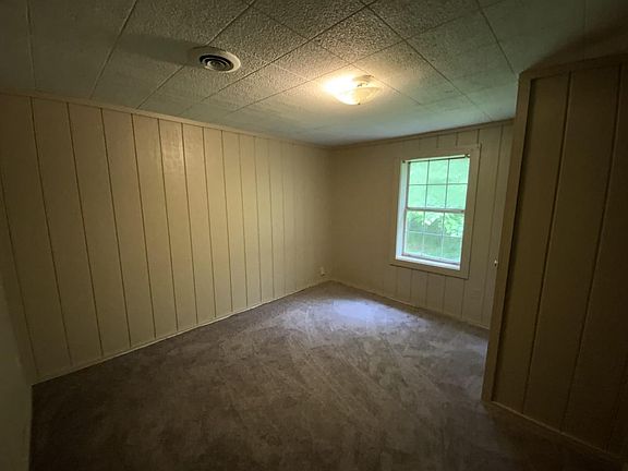 3rd image of 1827 Browning St