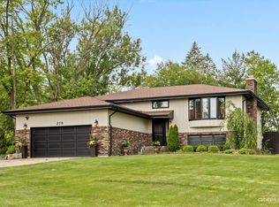 279 E Circle Dr, New Lenox, IL 60451