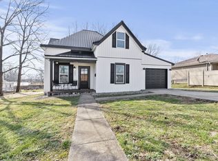 203 Broadway Ave, Cynthiana, KY 41031