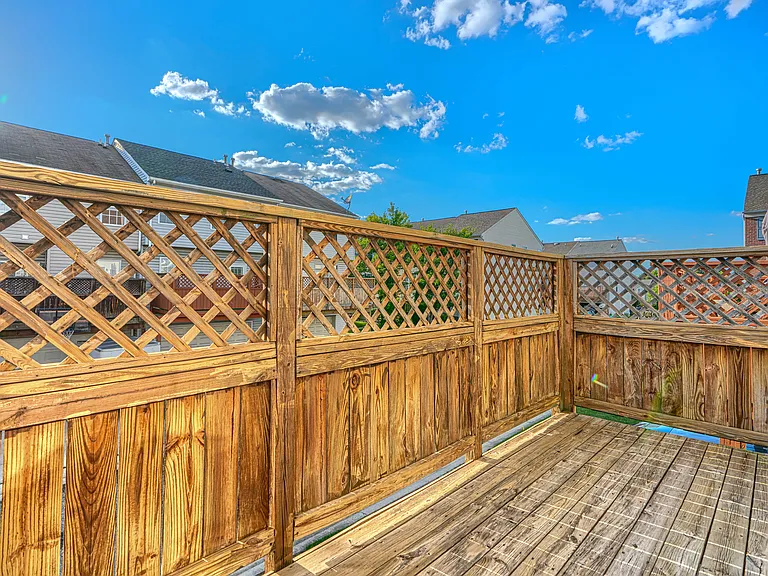 5048 Kemsley Ct — Photo 20
