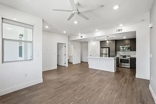 Cierra Apartments Photo 1