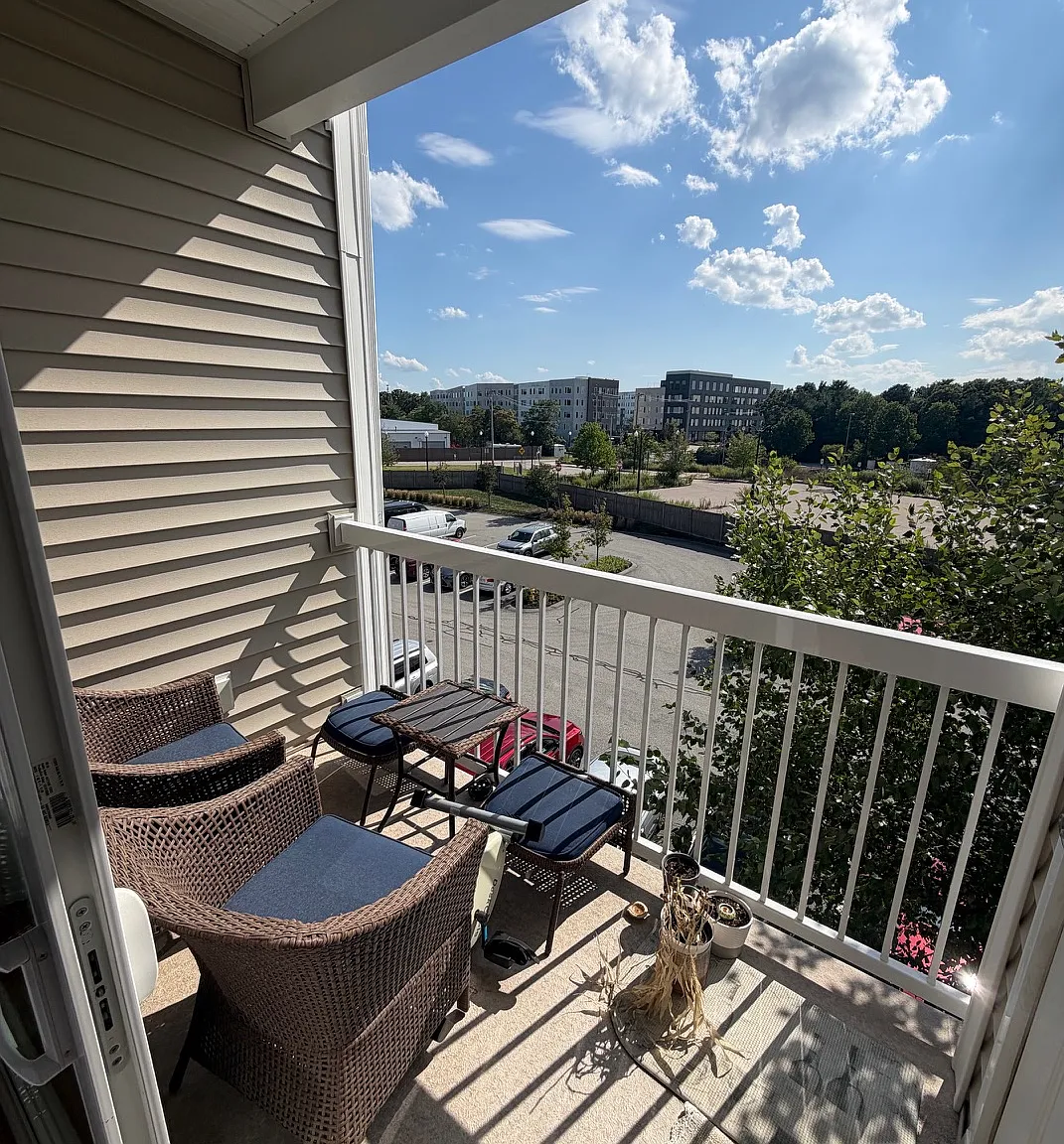 2 bed, 1470 sqft, $3,400 — Photo 1