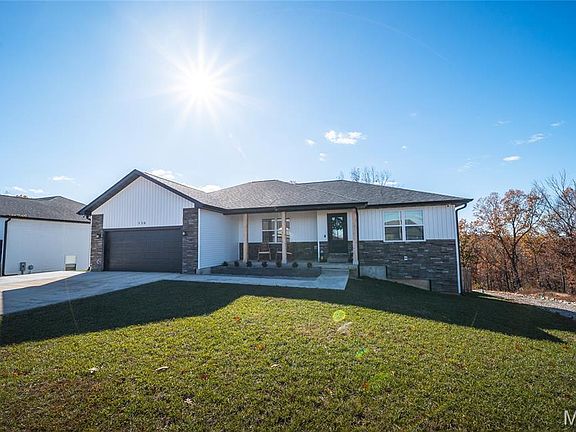 2nd image of 136 La Vista Dr