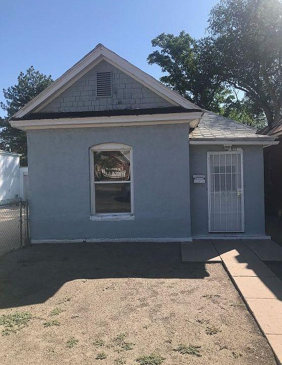 2nd image of 1122 E Orman Ave