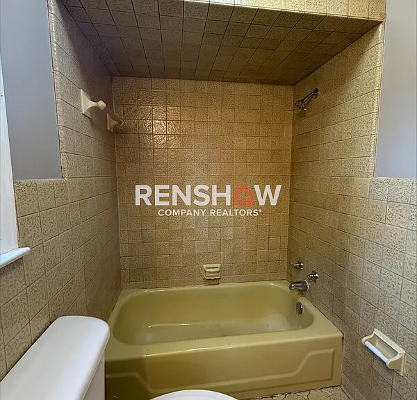 155 Moore Rd — Photo 17