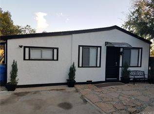 23136 Schumann Rd, Chatsworth, CA 91311