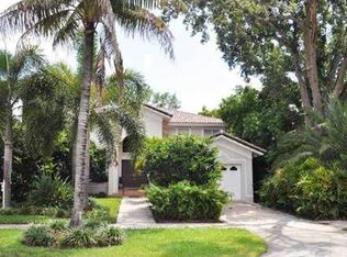 6881 Veronese St, Coral Gables, FL 33146