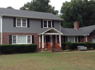 1220 Sherry Dr, Alpharetta, GA 30009