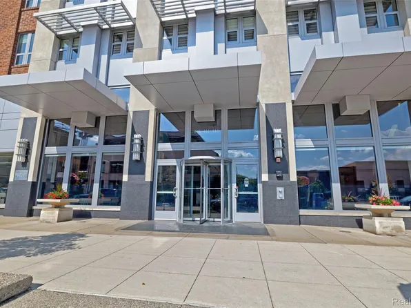 411 S Old Woodward Ave Unit 1022, Birmingham, MI 48009
