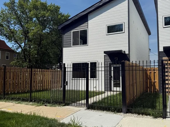 302 N Lockwood Ave, Chicago, IL 60644