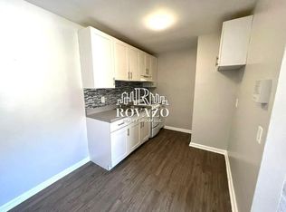 394 Stuyvesant Ave #33, Irvington, NJ 07111