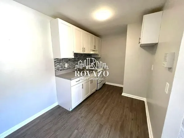 394 Stuyvesant Ave, Irvington, NJ