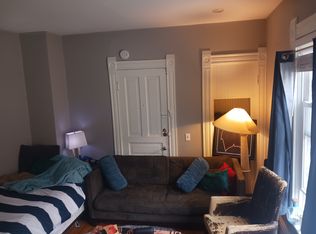 203 S Henry St APT 1, Madison, WI 53703